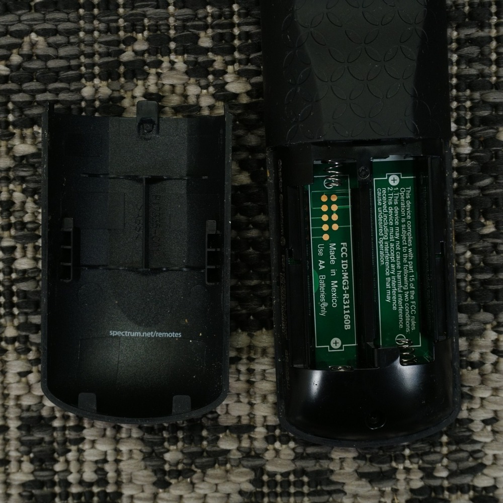 Spectrum Universal Remote Control Black TV Cable Box Replacement Remote - Picture 4 of 6